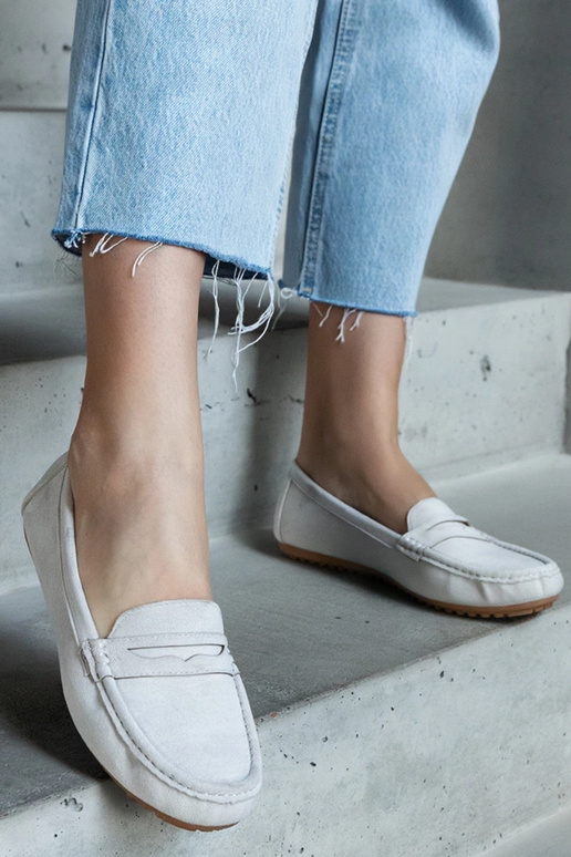 Mocassini grigi in scamosciato...