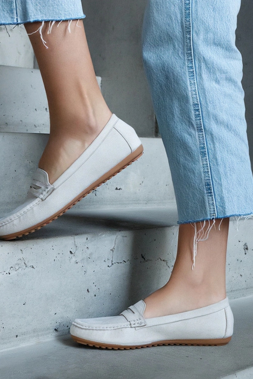 Mocassini grigi in scamosciato...