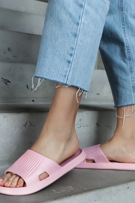 Pantofole in schiuma rosa Timber