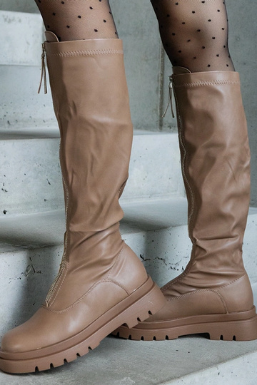 Stivali marroni in ecopelle... 2