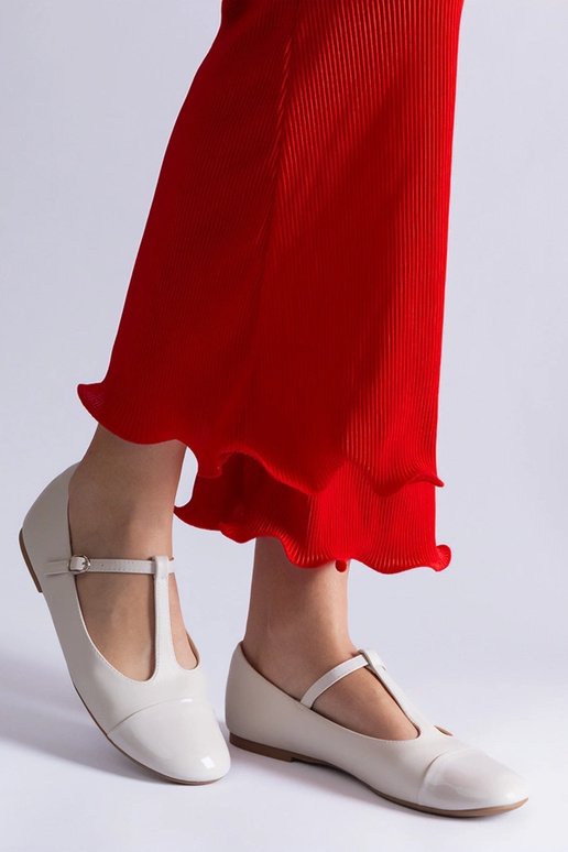 Ballerine Gloriana in vernice bianca... Ballerine Gloriana in vernice bianca...