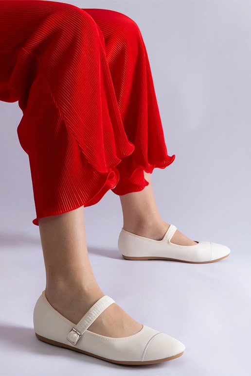 Ballerine bianche con finitura opaca...