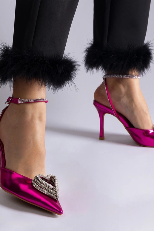 Décolleté rosa con punta aperta...