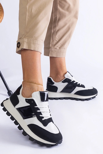 Sneakers nere con... 2