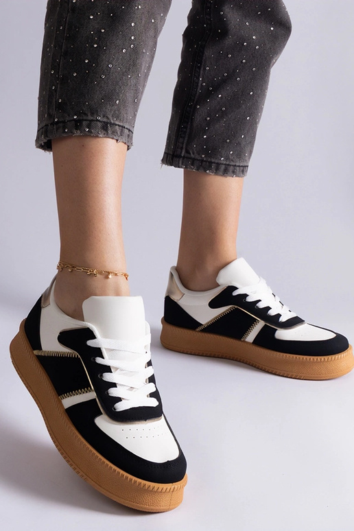 Sneakers Felicita nere con plateau e...