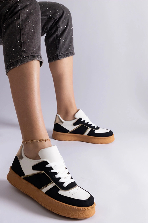 Sneakers Felicita nere con plateau e...