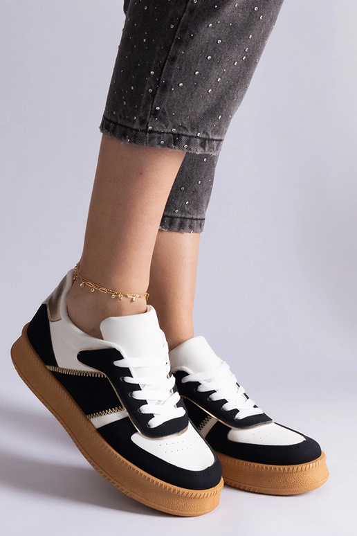 Sneakers Felicita nere con plateau e...