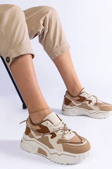 Sneakers marroni decorate con cordino in zircone Valdez