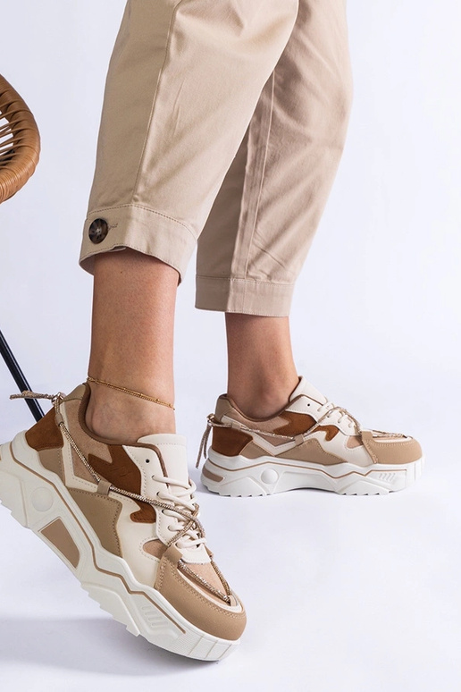 Sneakers marroni decorate con cordino...