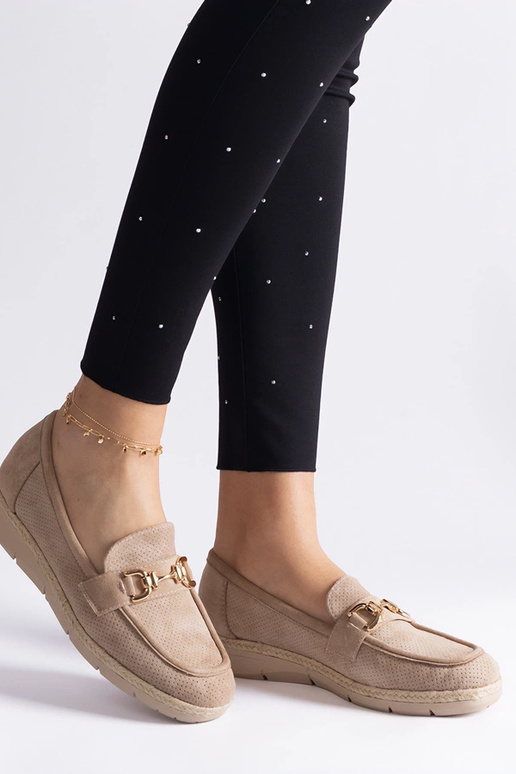 Mocassini femminili beige traforati...