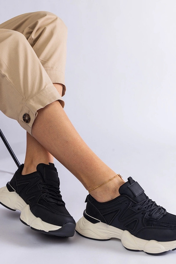 Sneakers sportive da donna... 2