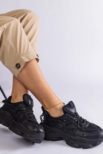 Sneakers sportive da donna...