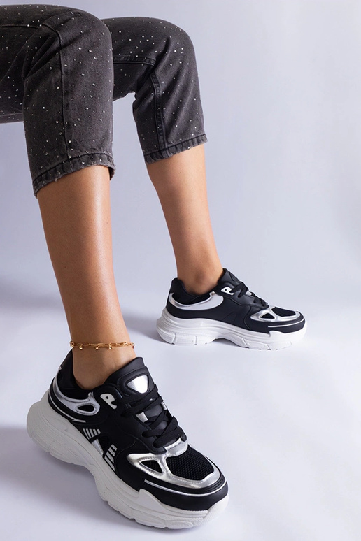 Sneakers da donna nere con inserti...