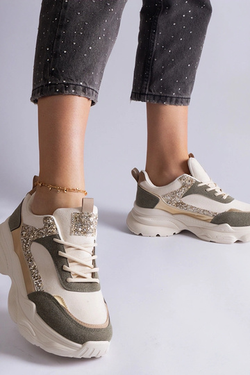 Sneakers verdi con inserti... 2