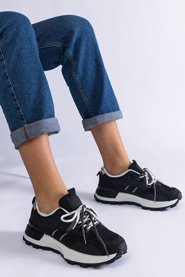Sneakers sportive da donna...