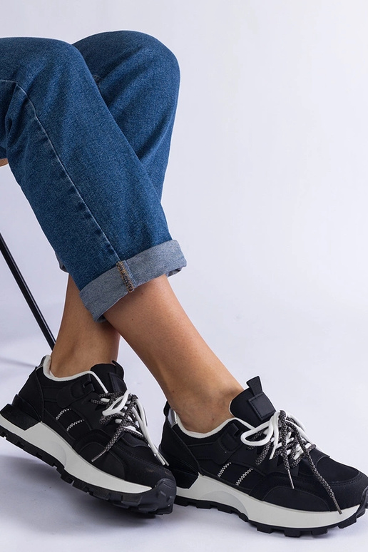 Sneakers sportive da donna Adalia nere