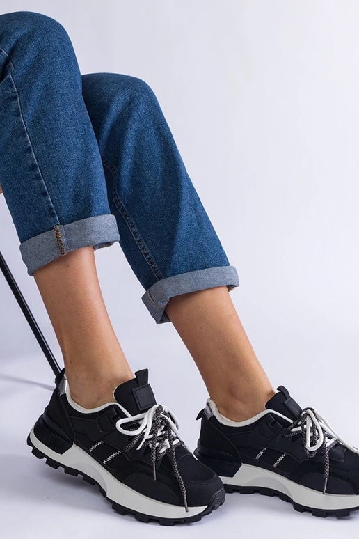 Sneakers sportive da donna Adalia nere