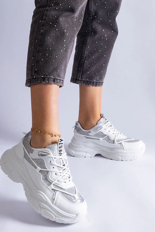 Sneakers bianche con inserti glitter...