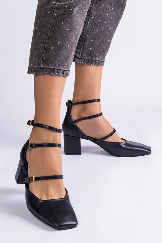 Décolleté nere con tacco a blocco e...