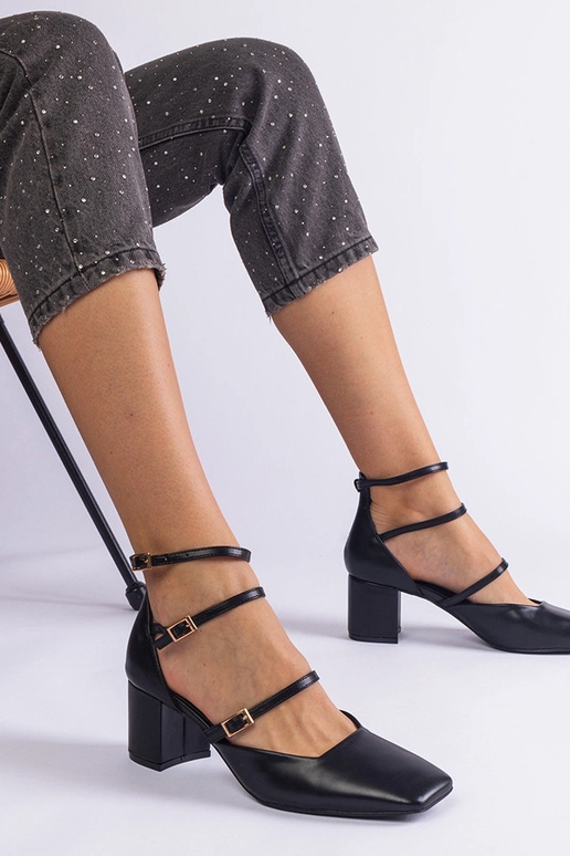 Décolleté nere con tacco a blocco e...