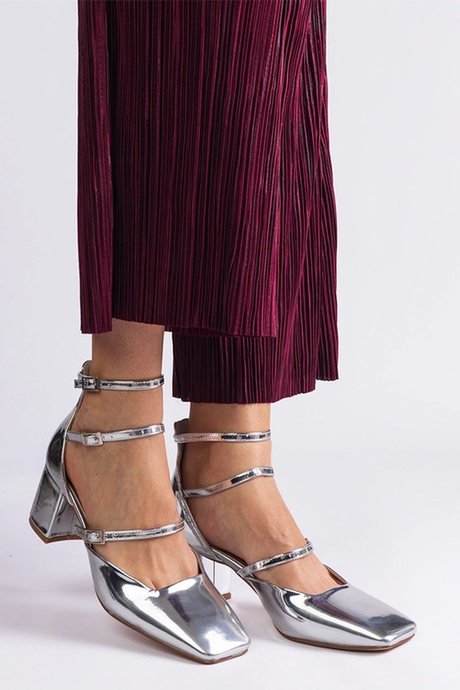 Décolleté in vernice argento con...