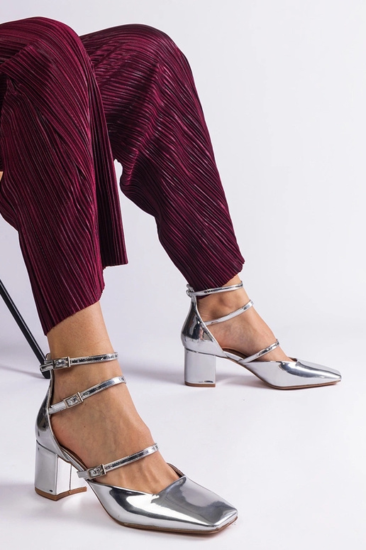 Décolleté in vernice argento con...