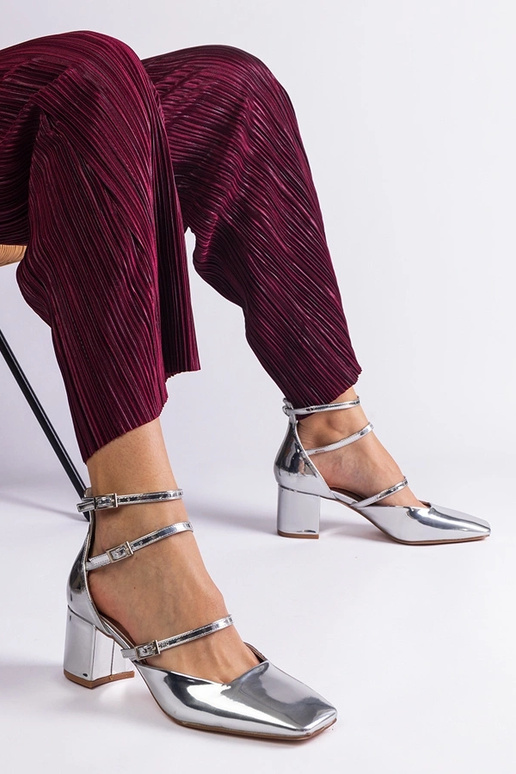 Décolleté in vernice argento con...