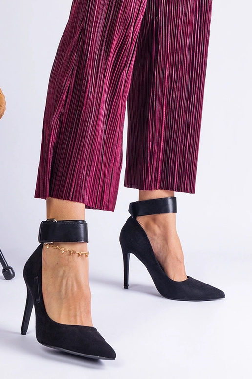 Décolleté nere con tacco alto in...