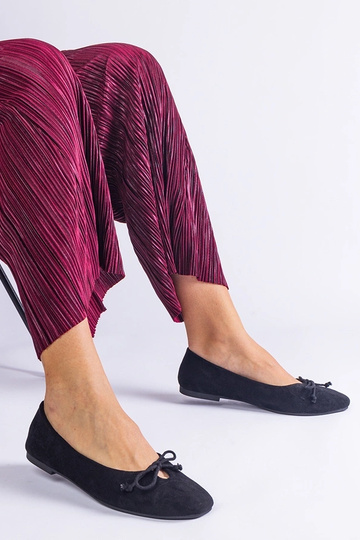 Ballerine nere con fiocco decorativo Pollinos