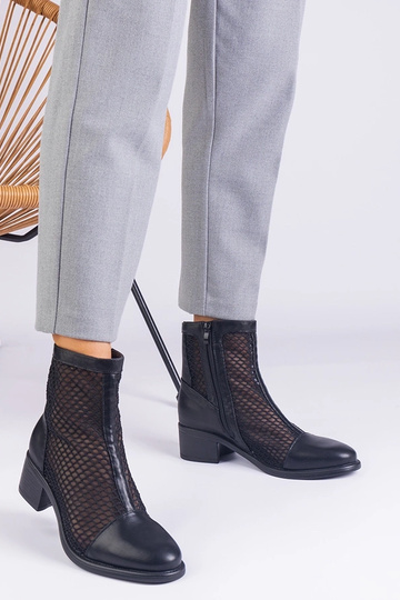 Stivaletti in rete nera con... 2