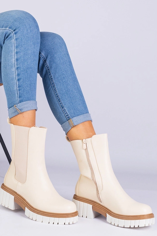 Stivaletti beige in similpelle Tantala