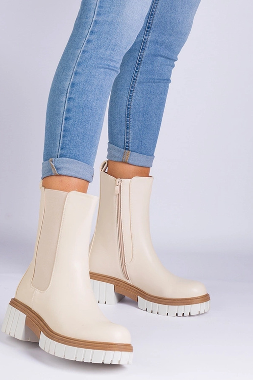 Stivaletti beige in similpelle Tantala