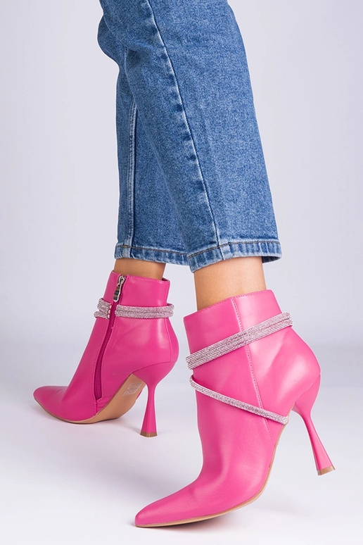 Stivaletti rosa con tacco alto...