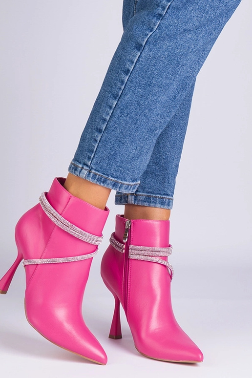 Stivaletti rosa con tacco alto...