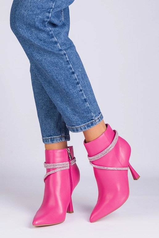 Stivaletti rosa con tacco alto...