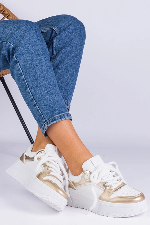 Sneakers bianco-oro su piattaforma...