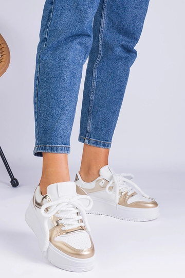Sneakers bianco-oro su piattaforma Ivalda 2