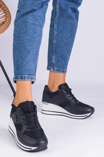 Sneakers da donna nere... 2