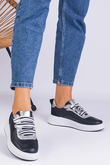 Sneakers nere da donna decorate con glitter Kasabella