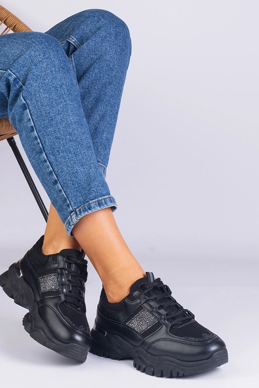 Sneakers nere da donna decorate con...