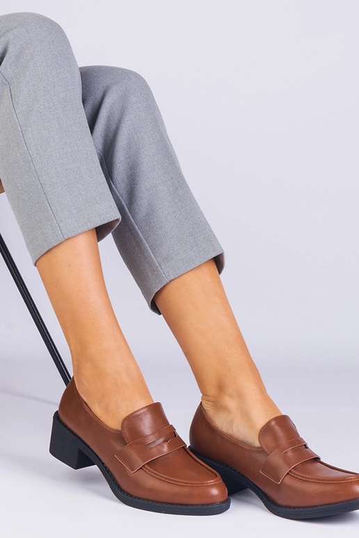 Scarpe basse da donna in ecopelle...