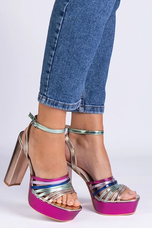 Sandali multicolori con tacco a...