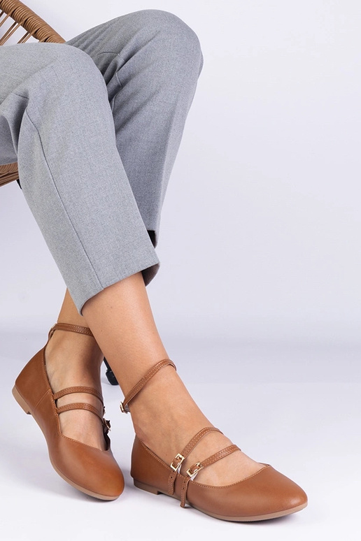 Ballerine in similpelle marrone con...