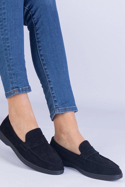 Mocassini classici neri traforati in...