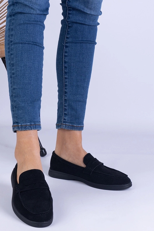 Mocassini classici neri traforati in...