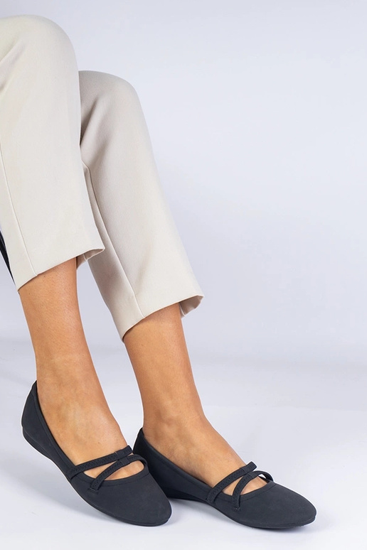 Ballerine nere da donna in ecopelle...