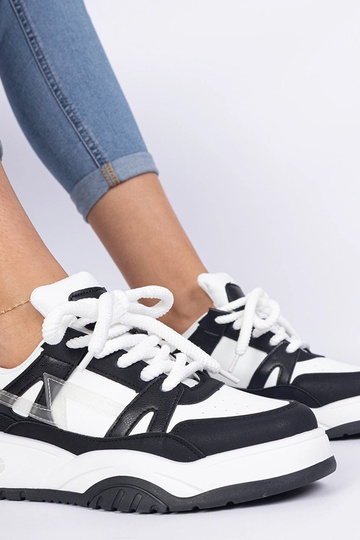 Sneakers neri con lacci spessi Luciana 2