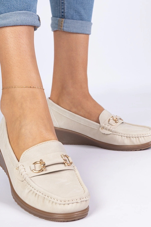 Mokasini beige da donna con tacco...