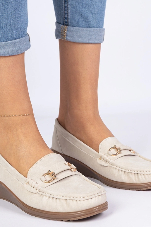 Mokasini beige da donna con tacco...
