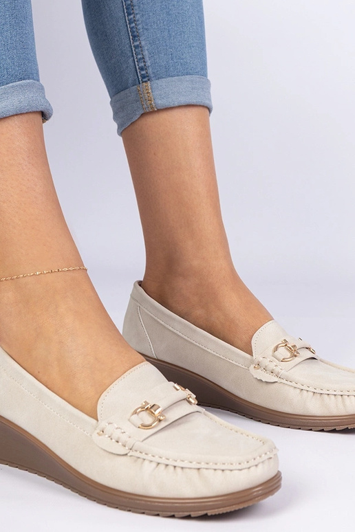 Mokasini beige da donna con tacco...